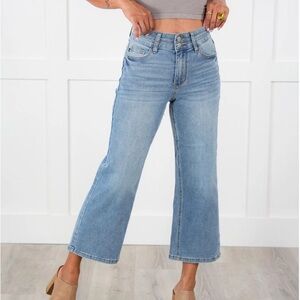 Size 18W Judy Blue double the cool cropped wide leg Jean NEW